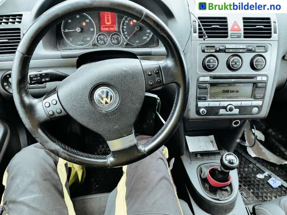 VW Touran 2007-2010 (Type I, Fase 2) , Motorkode: BLS;BXE, Girkassekode: JYK
