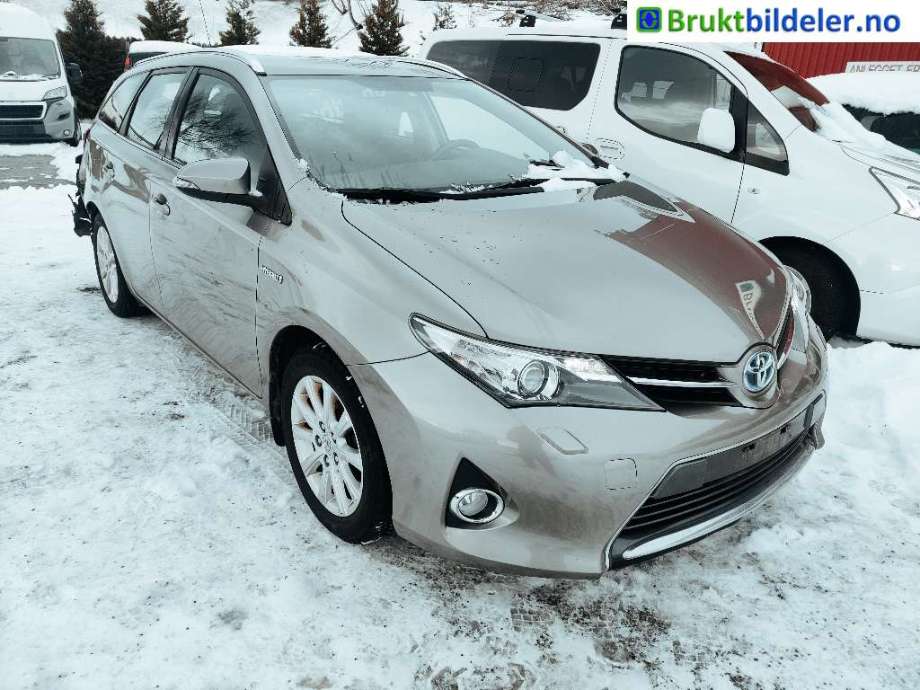 Toyota Auris 2013-2015 (Type II, Fase 1) , Motorkode: 2ZR-FXE, Girkassekode: 