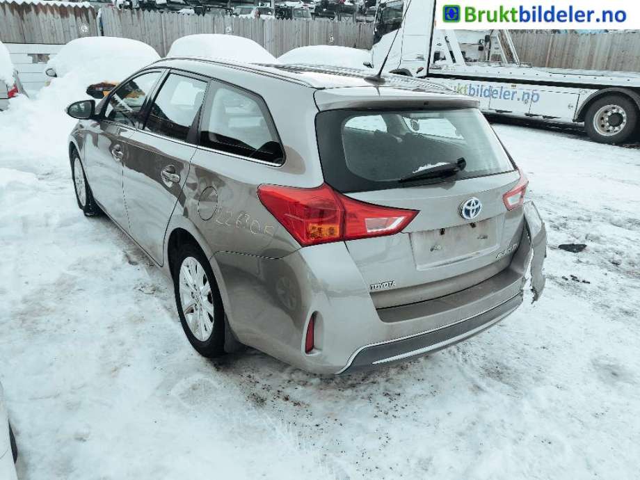 Toyota Auris 2013-2015 (Type II, Fase 1) , Motorkode: 2ZR-FXE, Girkassekode: 