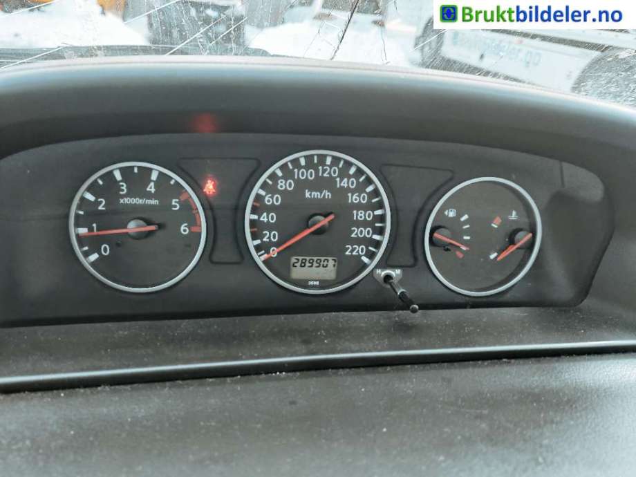 Nissan X-Trail 2002-2007 (T30) (T30), Motorkode: YD22, Girkassekode: 