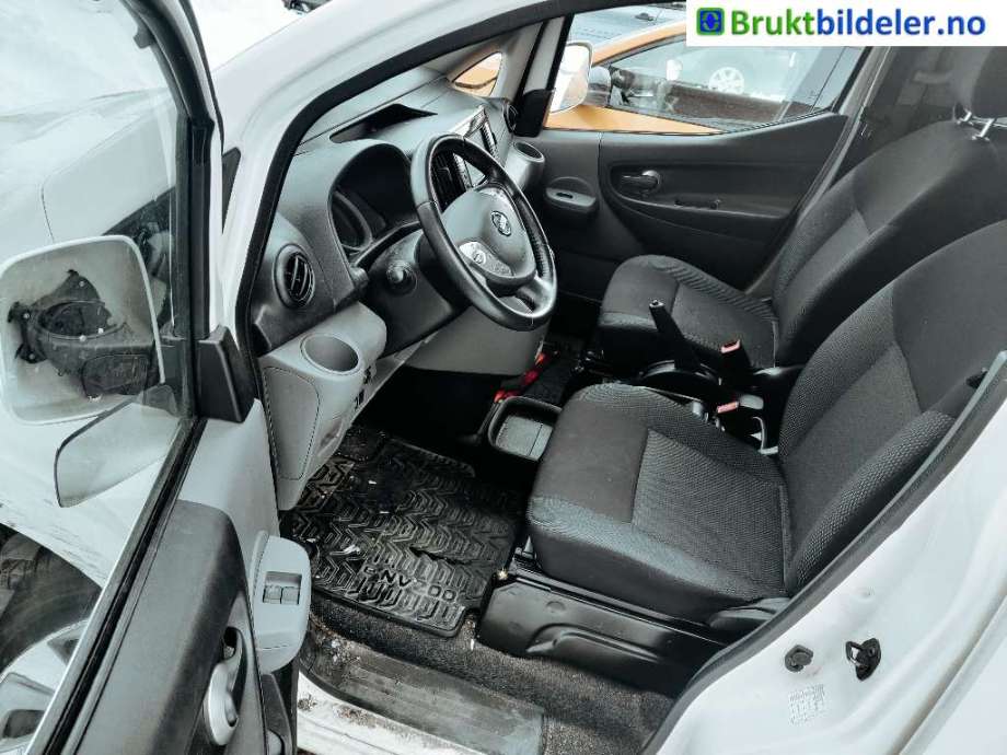Nissan E-NV200 2014-->> , Motorkode: EM57, Girkassekode: 