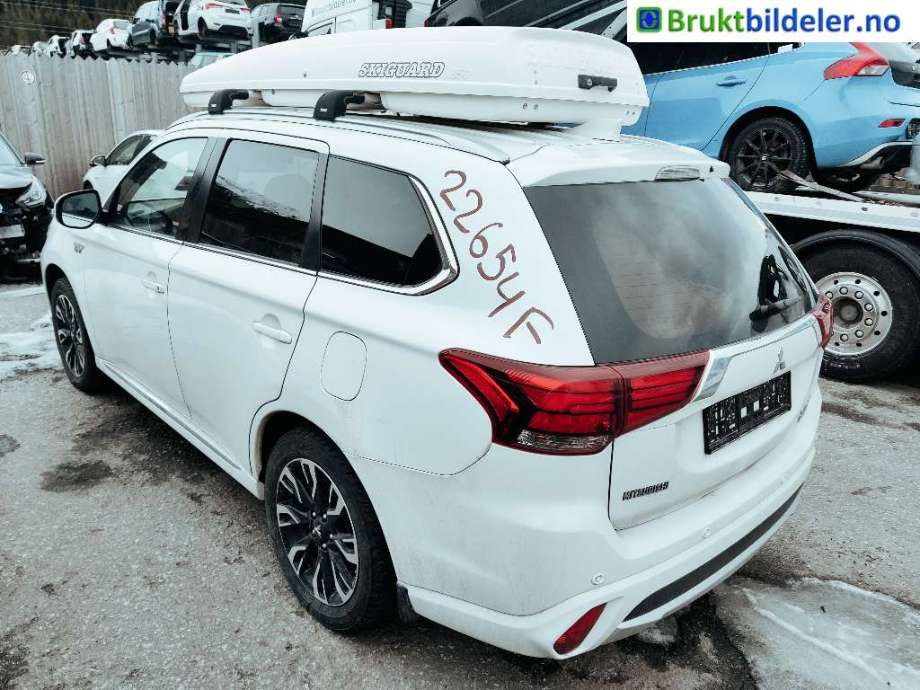 Mitsubishi Outlander 2015-->> (Type III, Fase 2) , Motorkode: 4B11, Girkassekode: 