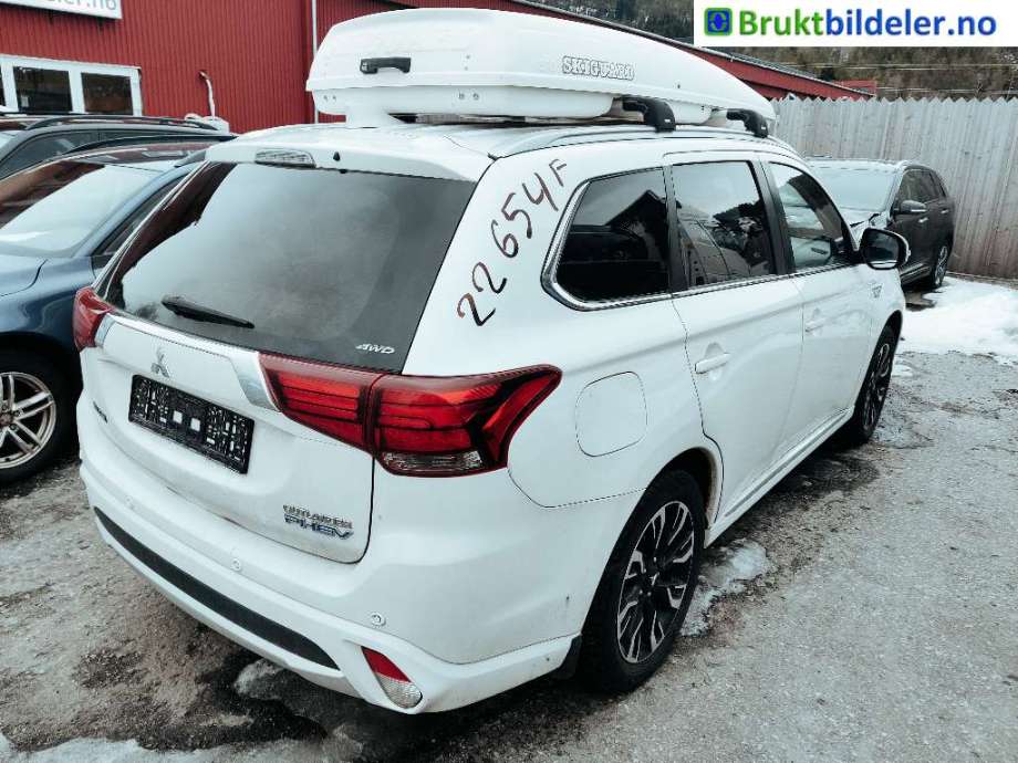 Mitsubishi Outlander 2015-->> (Type III, Fase 2) , Motorkode: 4B11, Girkassekode: 