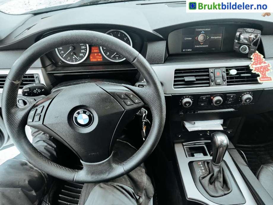 BMW 5-Serie 2003-2010 (E60/E61) (E60/E61), Motorkode: M54-B22, Girkassekode: 