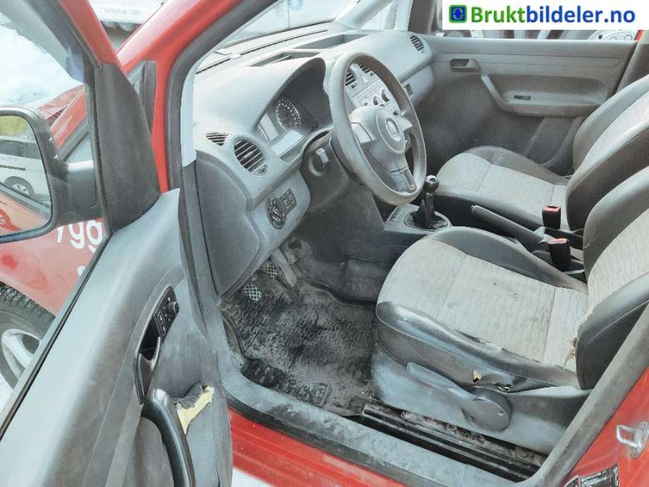VW Caddy 2010-2015 (Type III, Fase 2) , Motorkode: CFHF, Girkassekode: LNN