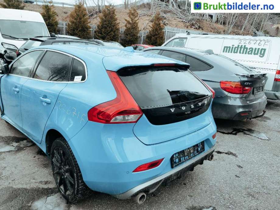 Volvo V40 2012-2019 , Motorkode: D4162T, Girkassekode: 6-PSHIFT 2WD / MPS6