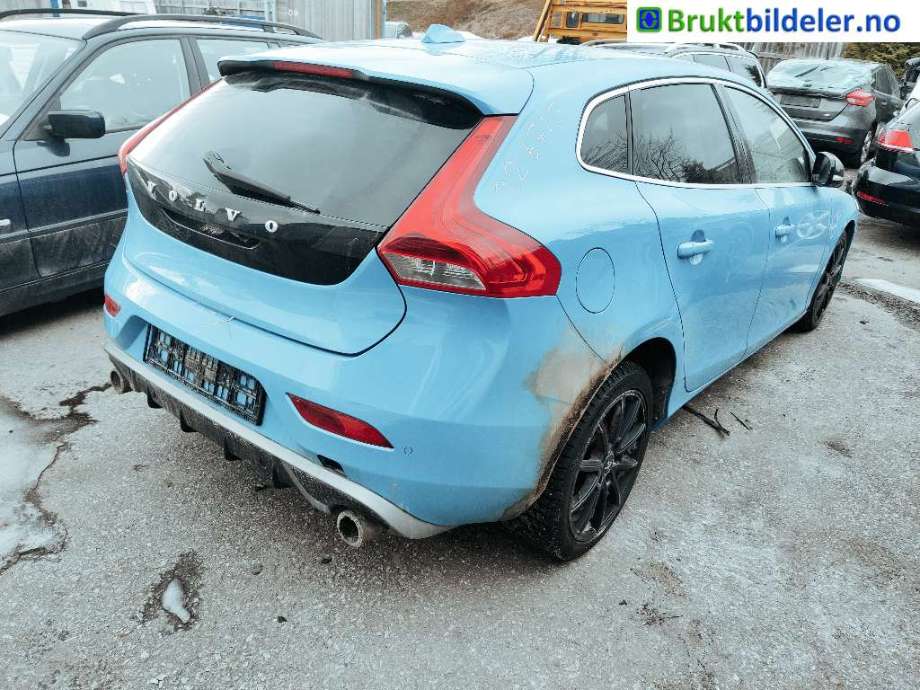 Volvo V40 2012-2019 , Motorkode: D4162T, Girkassekode: 6-PSHIFT 2WD / MPS6