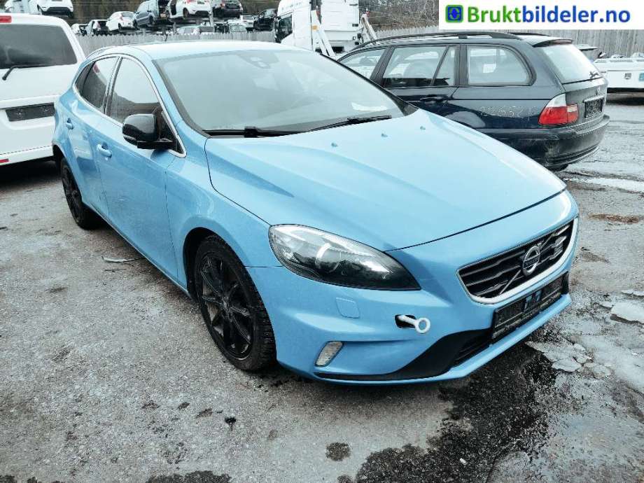 Volvo V40 2012-2019 , Motorkode: D4162T, Girkassekode: 6-PSHIFT 2WD / MPS6