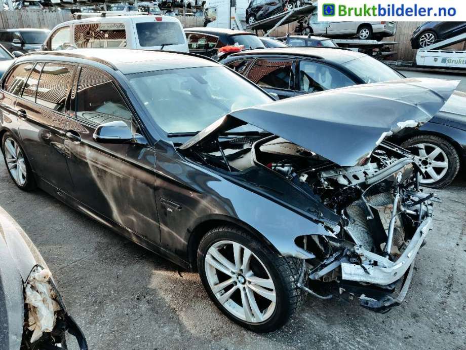 BMW 5-Serie 2010-2017 (F10/F11) (F10/F11), Motorkode: N47-D20C, Girkassekode: GA8HP45Z - 4WD