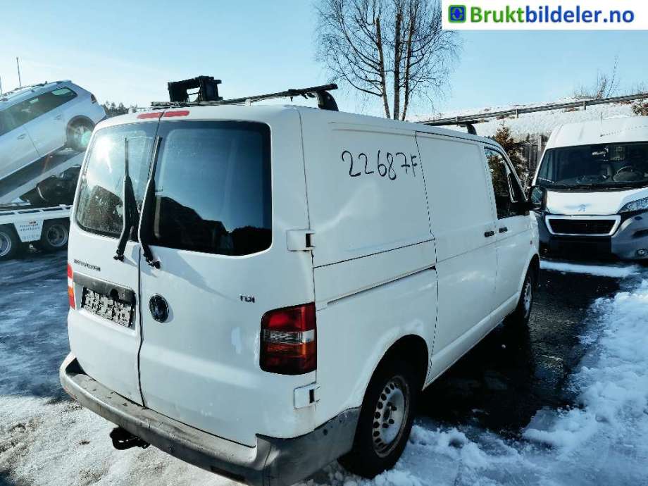 VW Transporter / Caravelle 2003-2009 (Fase 1) (T5) (T5), Motorkode: AXB, Girkassekode: 