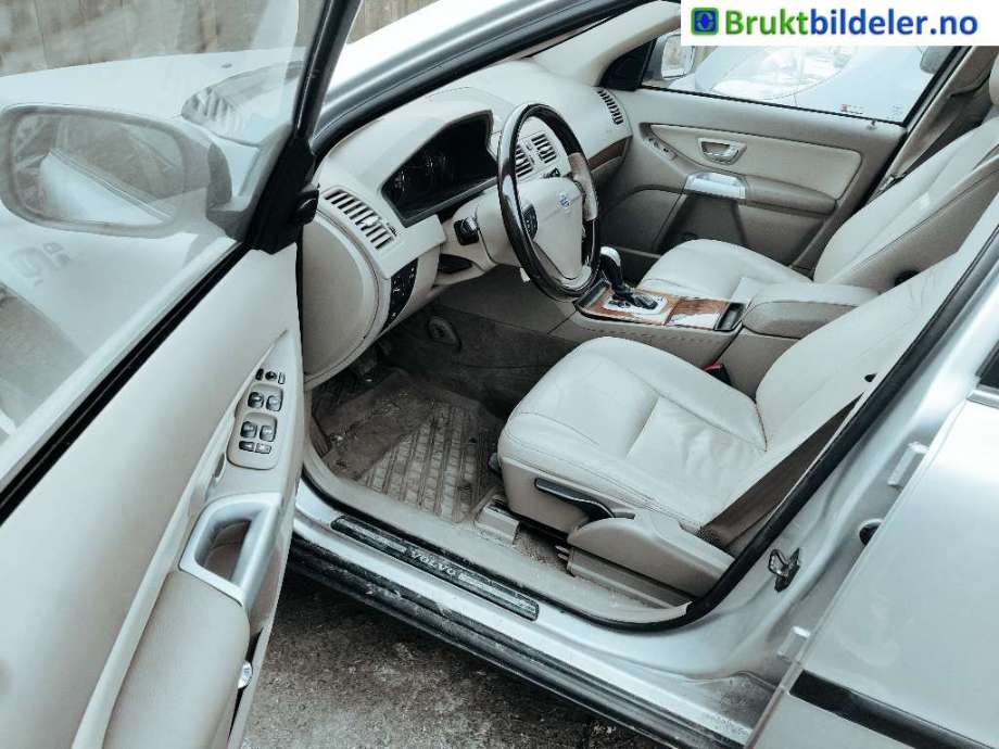 Volvo XC90 2002-2006 (Type I, Fase 1) , Motorkode: D5244T4, Girkassekode: 