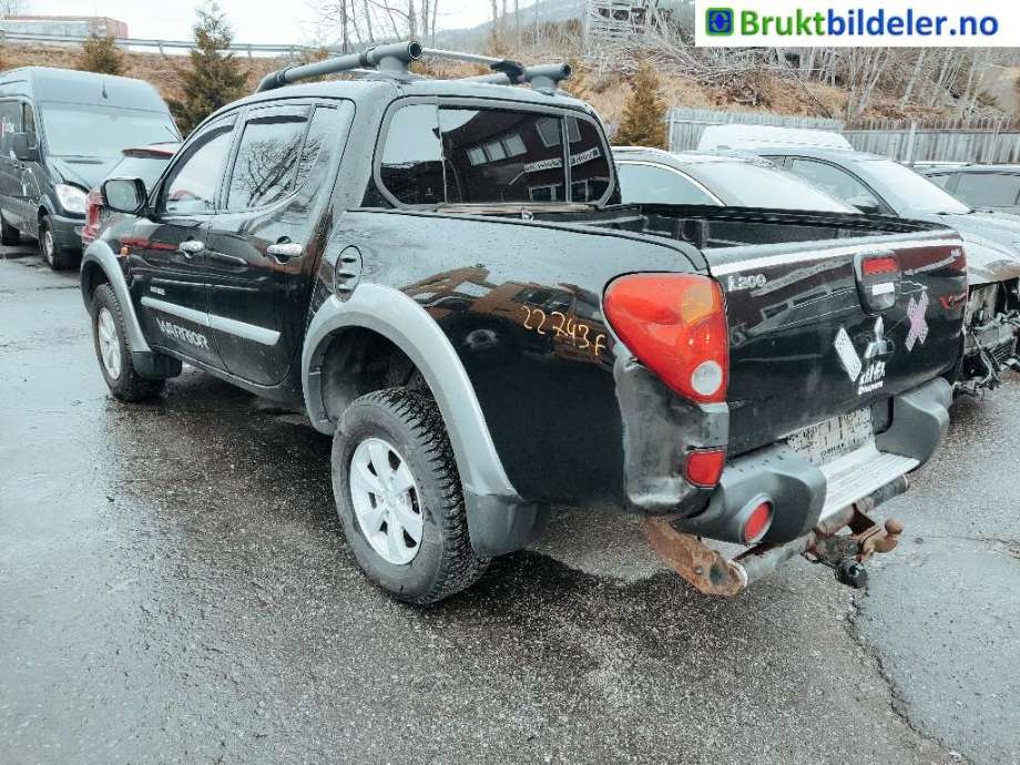 Mitsubishi L200 2006-2015 (Type IV) , Motorkode: 4D56, Girkassekode: 