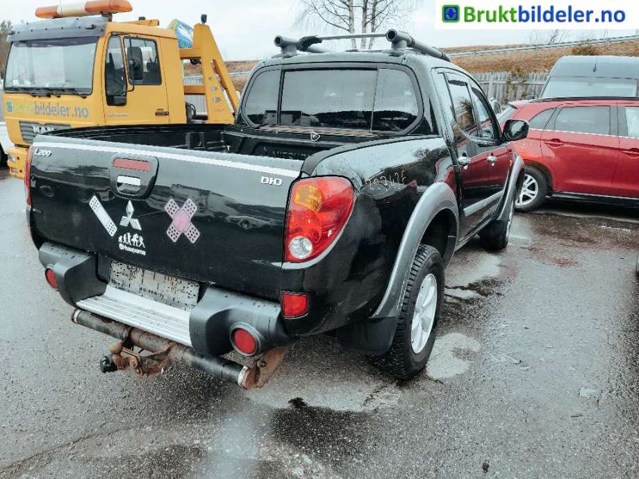 Mitsubishi L200 2006-2015 (Type IV) , Motorkode: 4D56, Girkassekode: 