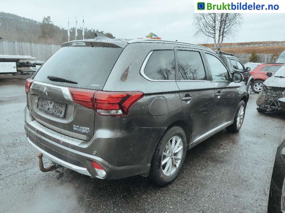 Mitsubishi Outlander 2015-->> (Type III, Fase 2) , Motorkode: 4B11, Girkassekode: 