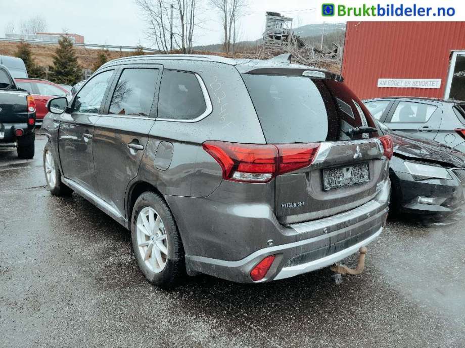 Mitsubishi Outlander 2015-->> (Type III, Fase 2) , Motorkode: 4B11, Girkassekode: 