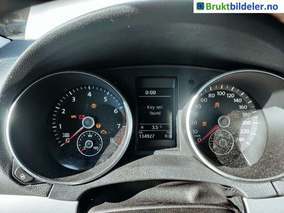 VW Golf VI 2008-2012 , Motorkode: CAXA, Girkassekode: MGK