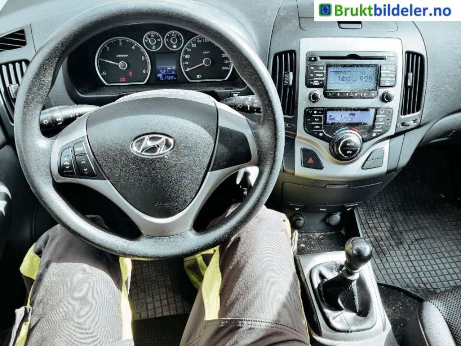 Hyundai i30 2007-2012 (Type I) , Motorkode: D4FB-L, Girkassekode: 