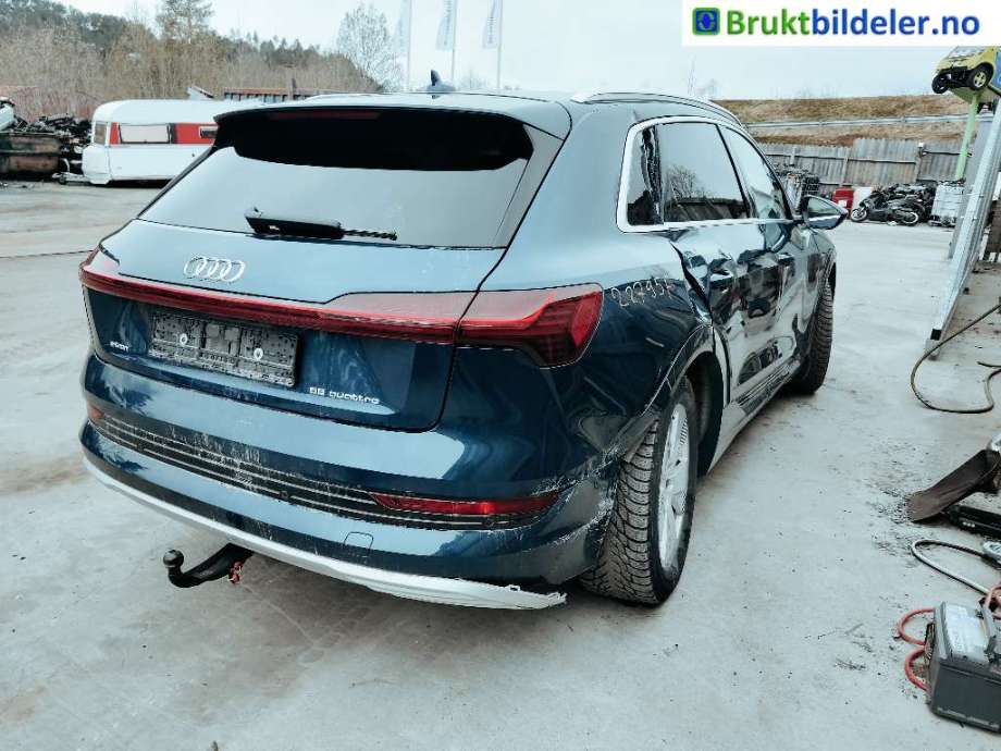 Audi e-tron 2018-->> , Motorkode: BM1J, Girkassekode: 