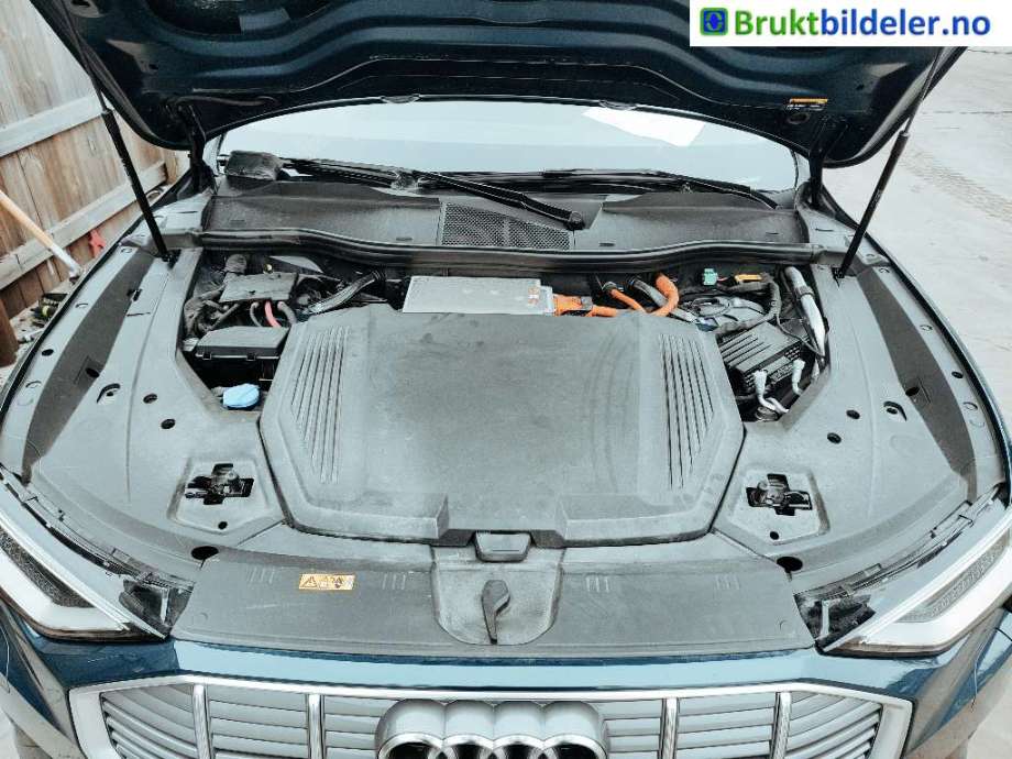 Audi e-tron 2018-->> , Motorkode: BM1J, Girkassekode: 