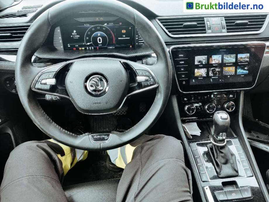 Škoda Superb 2015-->> (Type III) , Motorkode: DTUA, Girkassekode: UEL