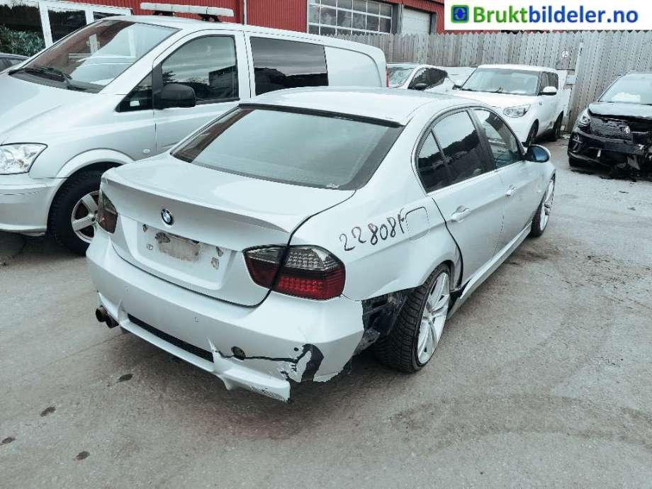 BMW 3-Serie 2005-2011 (E90/E91/E92/E93) (E90/E91/E92/E93), Motorkode: N46-B20B, Girkassekode: 