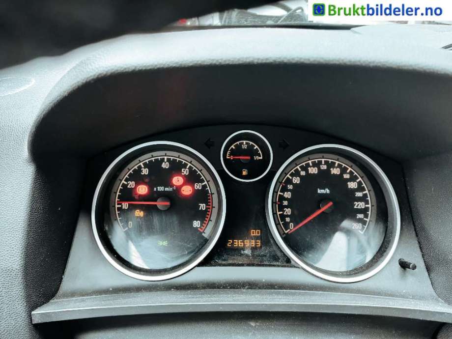 Opel Zafira B 2005-2011 , Motorkode: Z16XEP, Girkassekode: M25