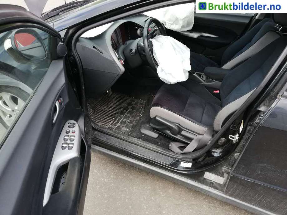 Honda Civic 2006-2011 (Type VIII) , Motorkode: L13A7, Girkassekode: