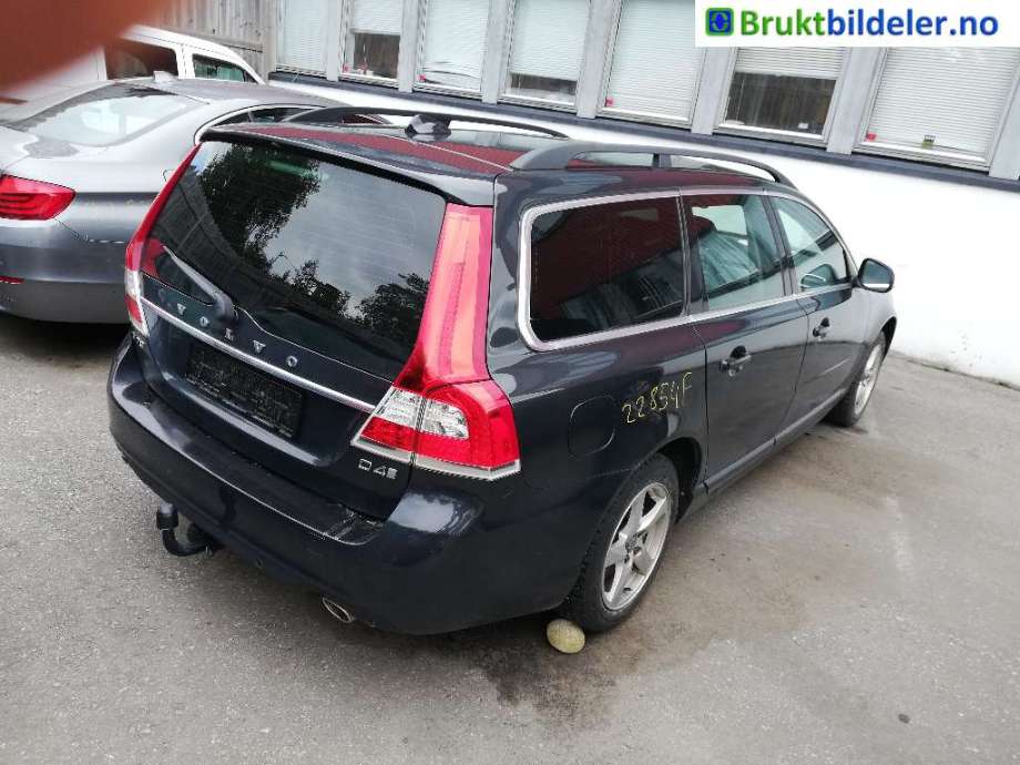 Volvo V70 2014-2016 (Type III, Fase 2) , Motorkode: D4204T5, Girkassekode: 8-AUT 2WD / TG-81SC