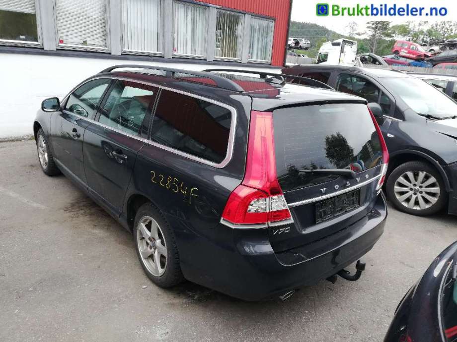 Volvo V70 2014-2016 (Type III, Fase 2) , Motorkode: D4204T5, Girkassekode: 8-AUT 2WD / TG-81SC