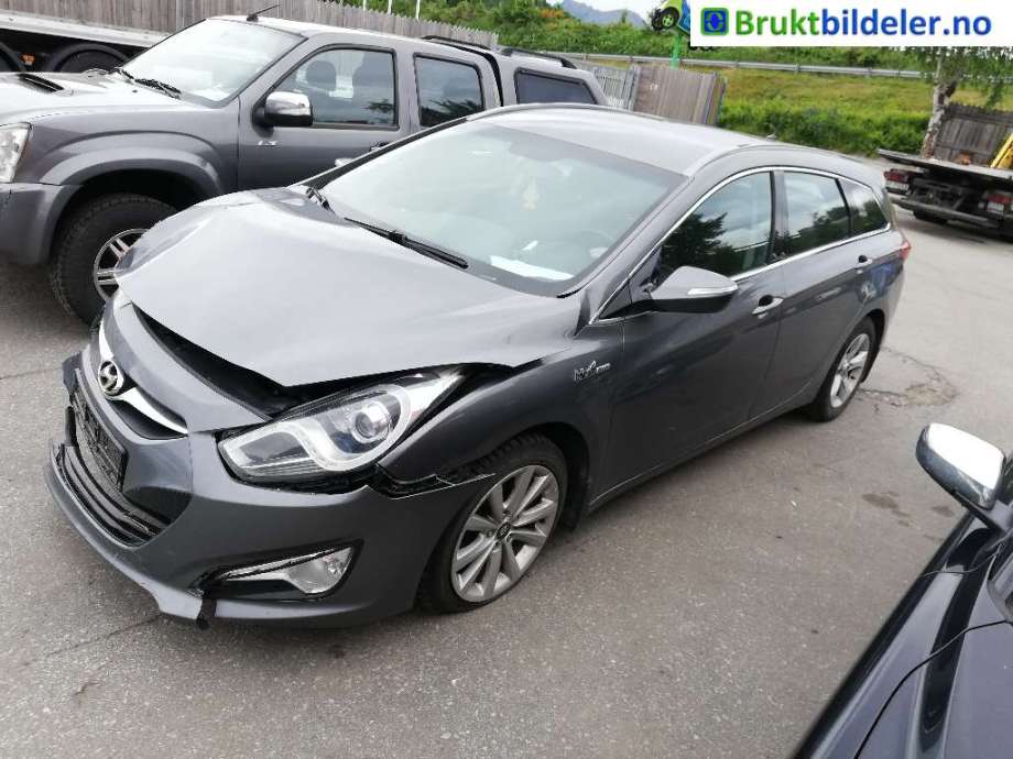 Hyundai i40 2012-2017 , Motorkode: D4FD, Girkassekode: 