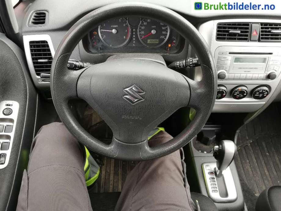 Suzuki Liana 2004-2010 (Fase 2) , Motorkode: M16A, Girkassekode: 