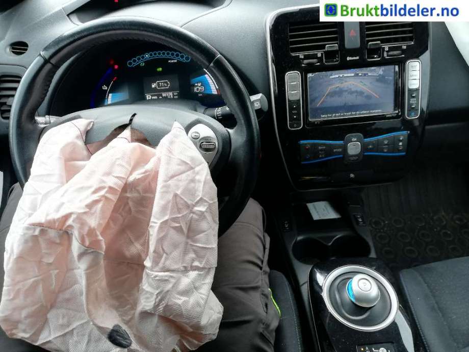 Nissan Leaf 2011-2017 (Type I) , Motorkode: EM57, Girkassekode: 