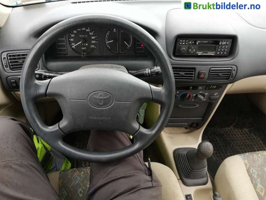 Toyota Corolla 1997-2000 (Fase 1) , Motorkode: 4E-FE, Girkassekode: 