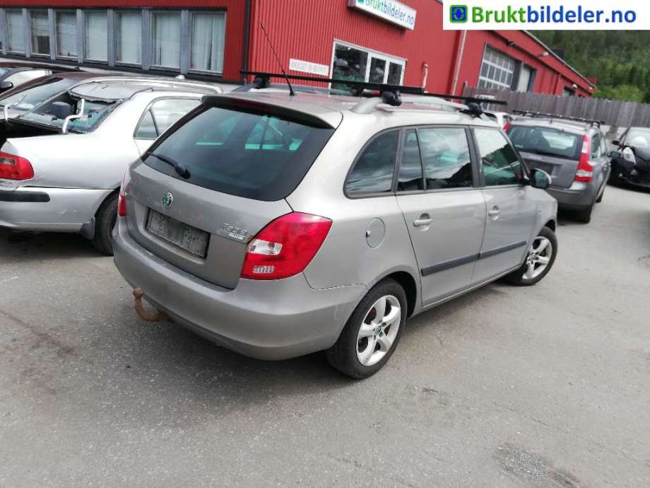 Škoda Fabia 2010-2014 (Type II, Fase 2) , Motorkode: CFWA, Girkassekode: MZK