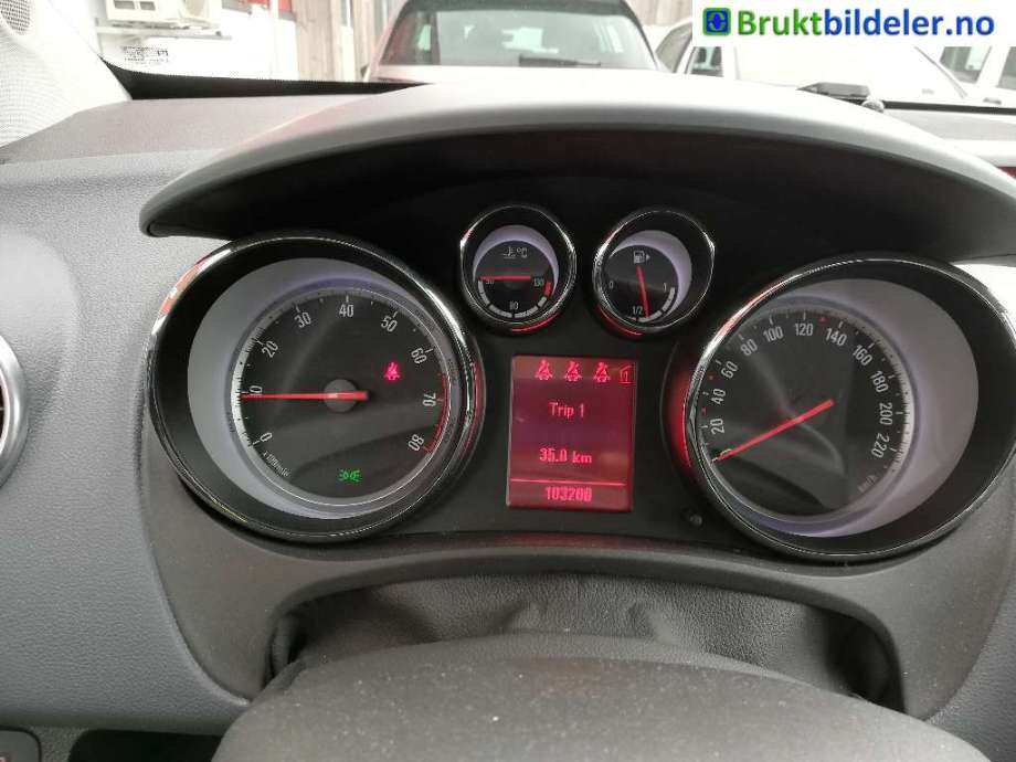 Opel Meriva B 2010-2017 , Motorkode: A14NEL;B14NEL, Girkassekode: 