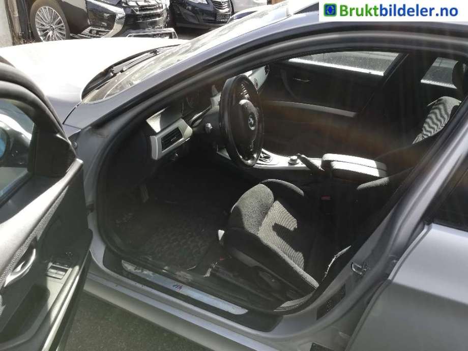 BMW 3-Serie 2005-2011 (E90/E91/E92/E93) (E90/E91/E92/E93), Motorkode: M47-TU2D20, Girkassekode: 