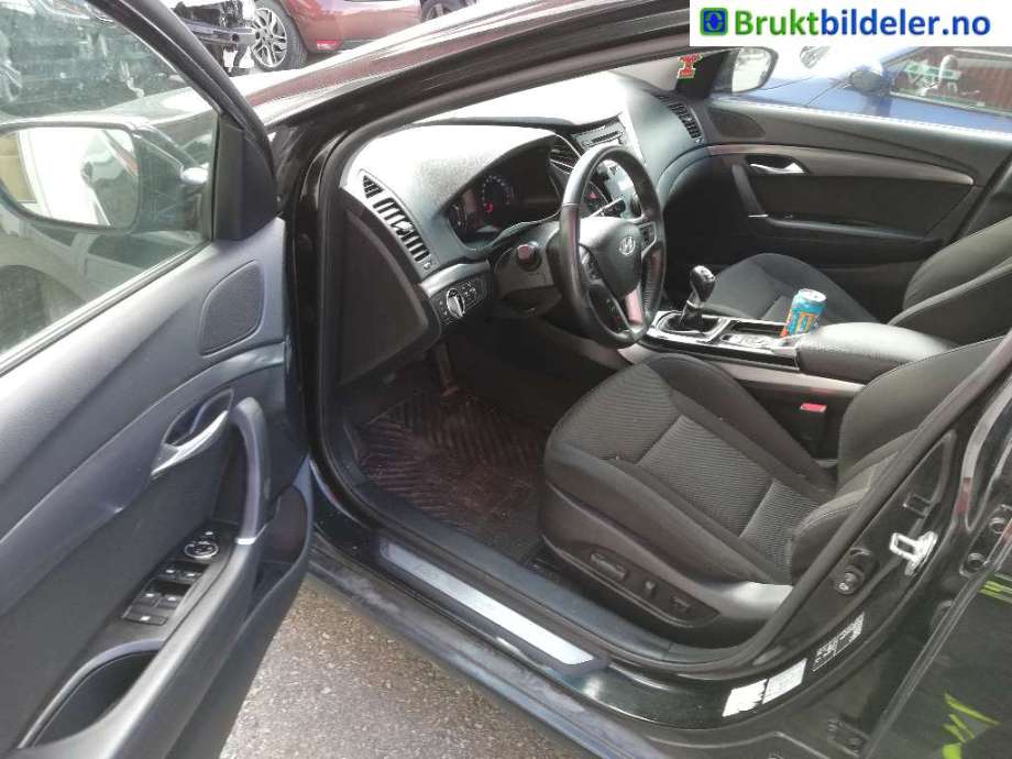 Hyundai i40 2012-2017 , Motorkode: D4FD, Girkassekode: 