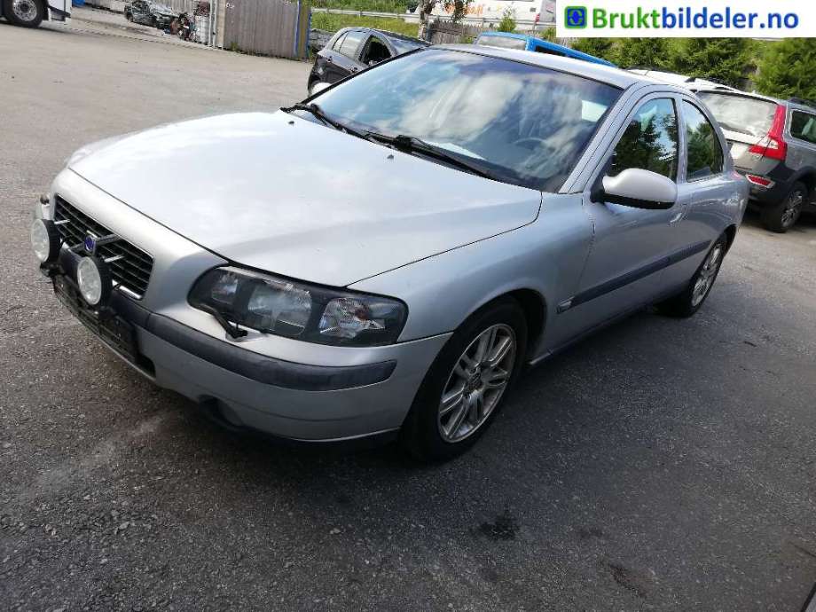 Volvo S60 2000-2004 (Type I, Fase 1) , Motorkode: D5244T, Girkassekode: 