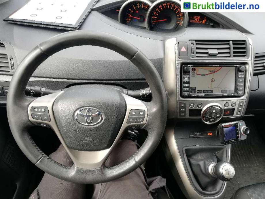 Toyota Verso 2009-2016 (Type III) , Motorkode: 1AD-FTV, Girkassekode: 