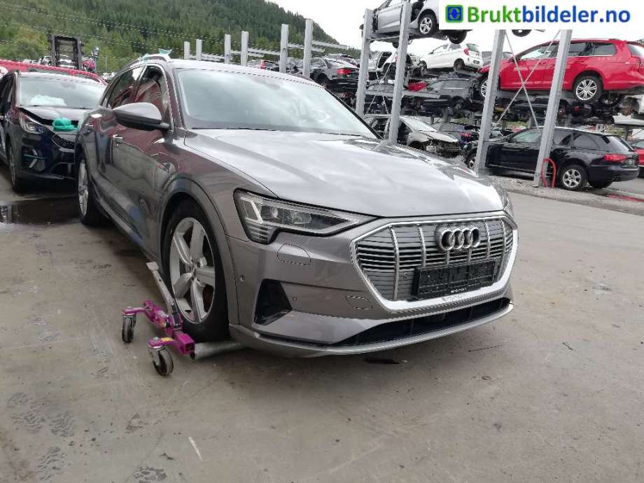 Audi e-tron 2018-->> , Motorkode: BM1J, Girkassekode: 