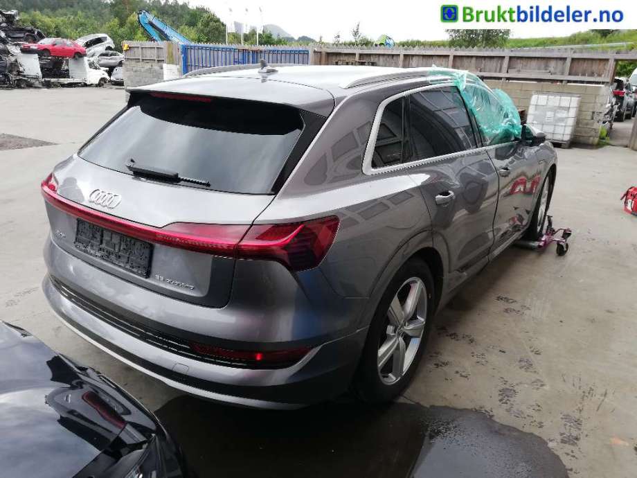 Audi e-tron 2018-->> , Motorkode: BM1J, Girkassekode: 