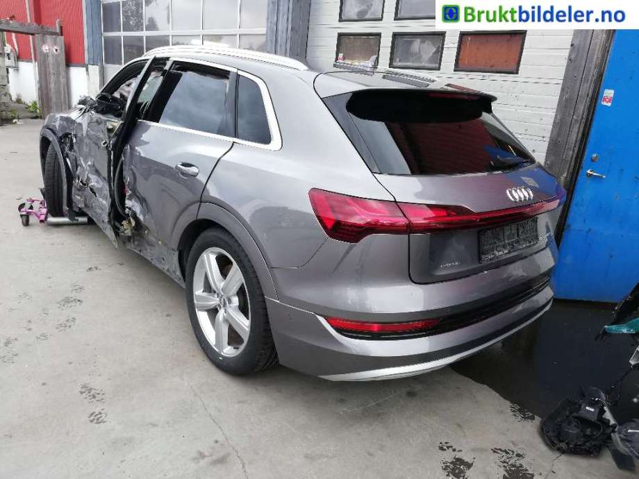 Audi e-tron 2018-->> , Motorkode: BM1J, Girkassekode: 