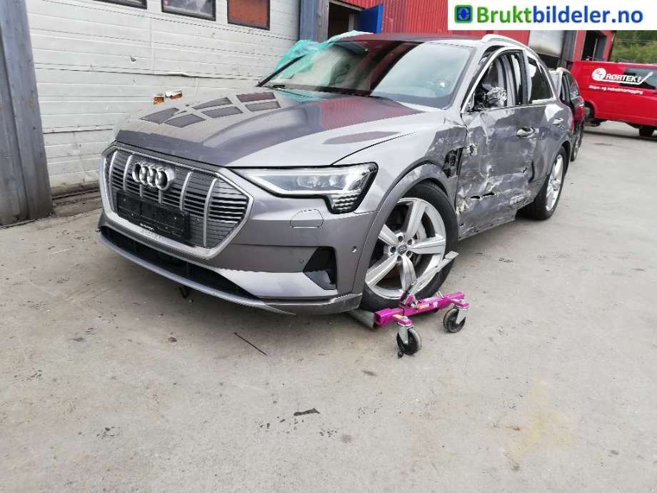 Audi e-tron 2018-->> , Motorkode: BM1J, Girkassekode: 