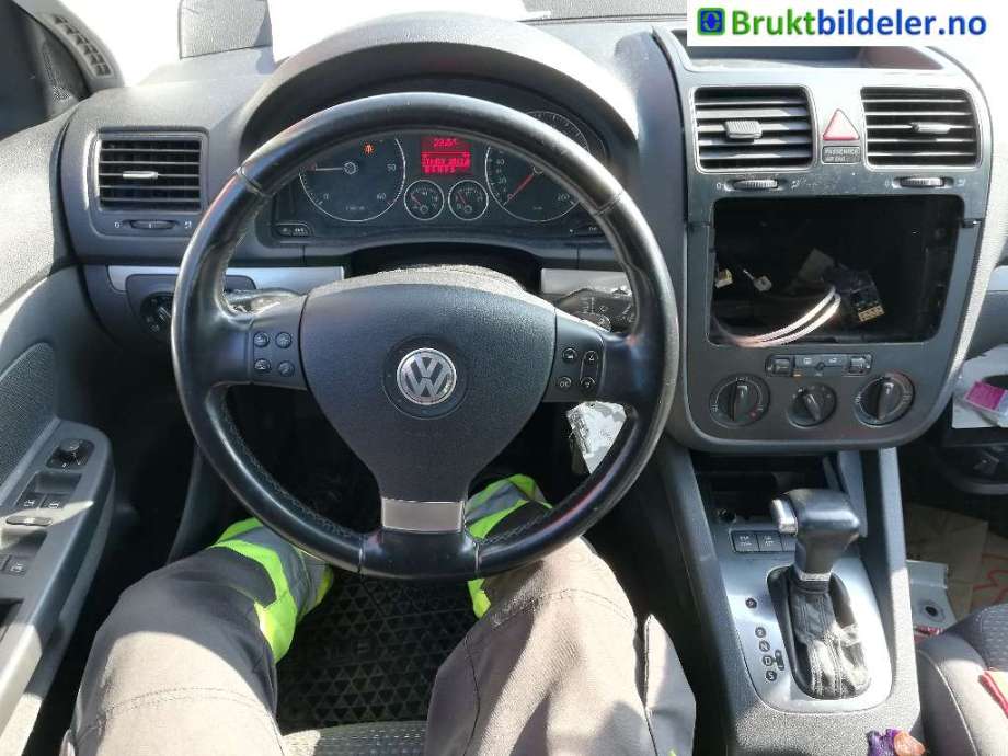 VW Golf V, Combi 2003-2008 , Motorkode: BMM, Girkassekode: KCU