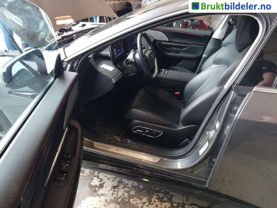 XPeng P7 2021-->> , Motorkode: , Girkassekode: 