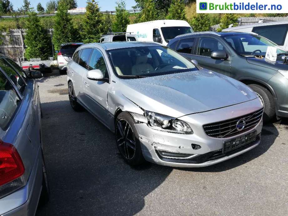 Volvo V60/V60 CC 2013-2018 (Type I, Fase 2) , Motorkode: D5244T15, Girkassekode: 