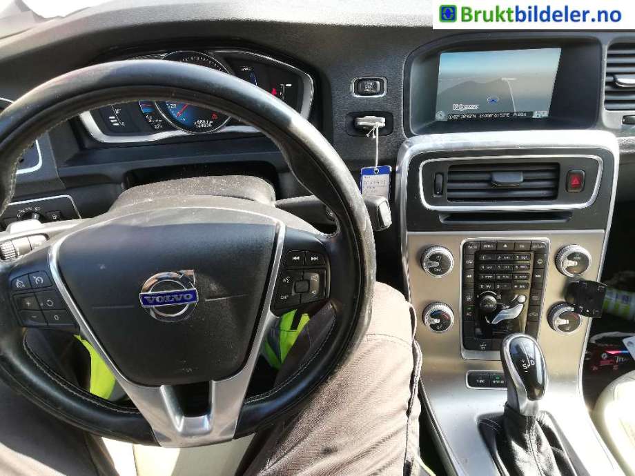 Volvo V60/V60 CC 2013-2018 (Type I, Fase 2) , Motorkode: D5244T15, Girkassekode: 