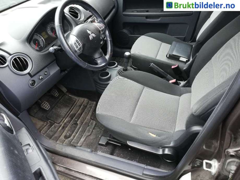 Mitsubishi Colt 2009-2013 (Type VII, Fase 2) , Motorkode: 4A90, Girkassekode: 