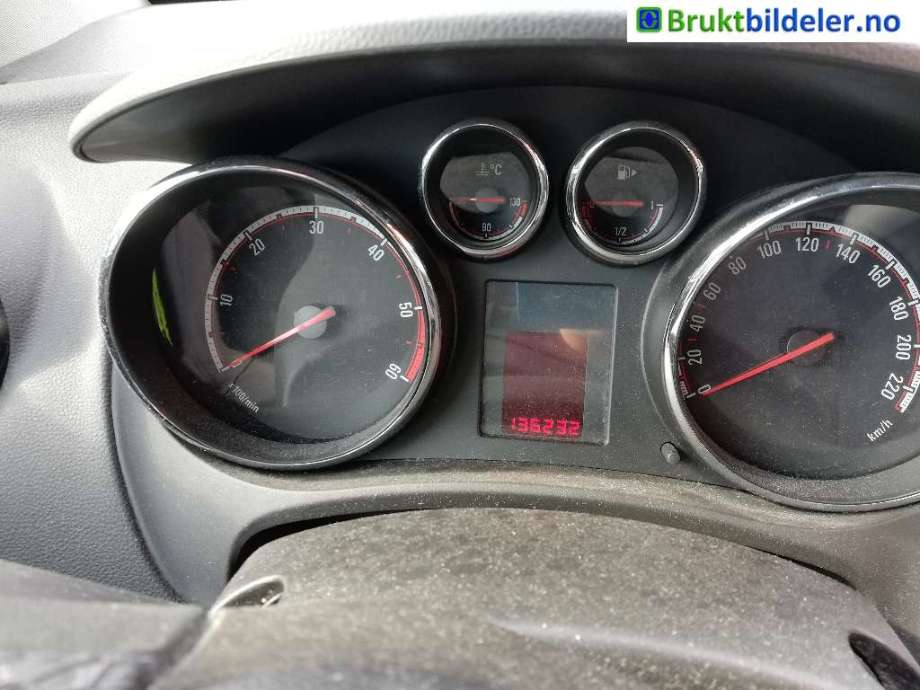 Opel Meriva B 2010-2017 , Motorkode: , Girkassekode: 