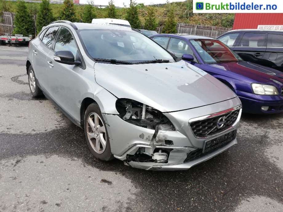 Volvo V40 2012-2019 , Motorkode: B4154T4, Girkassekode: 6-AUT 2WD / TF-71SC